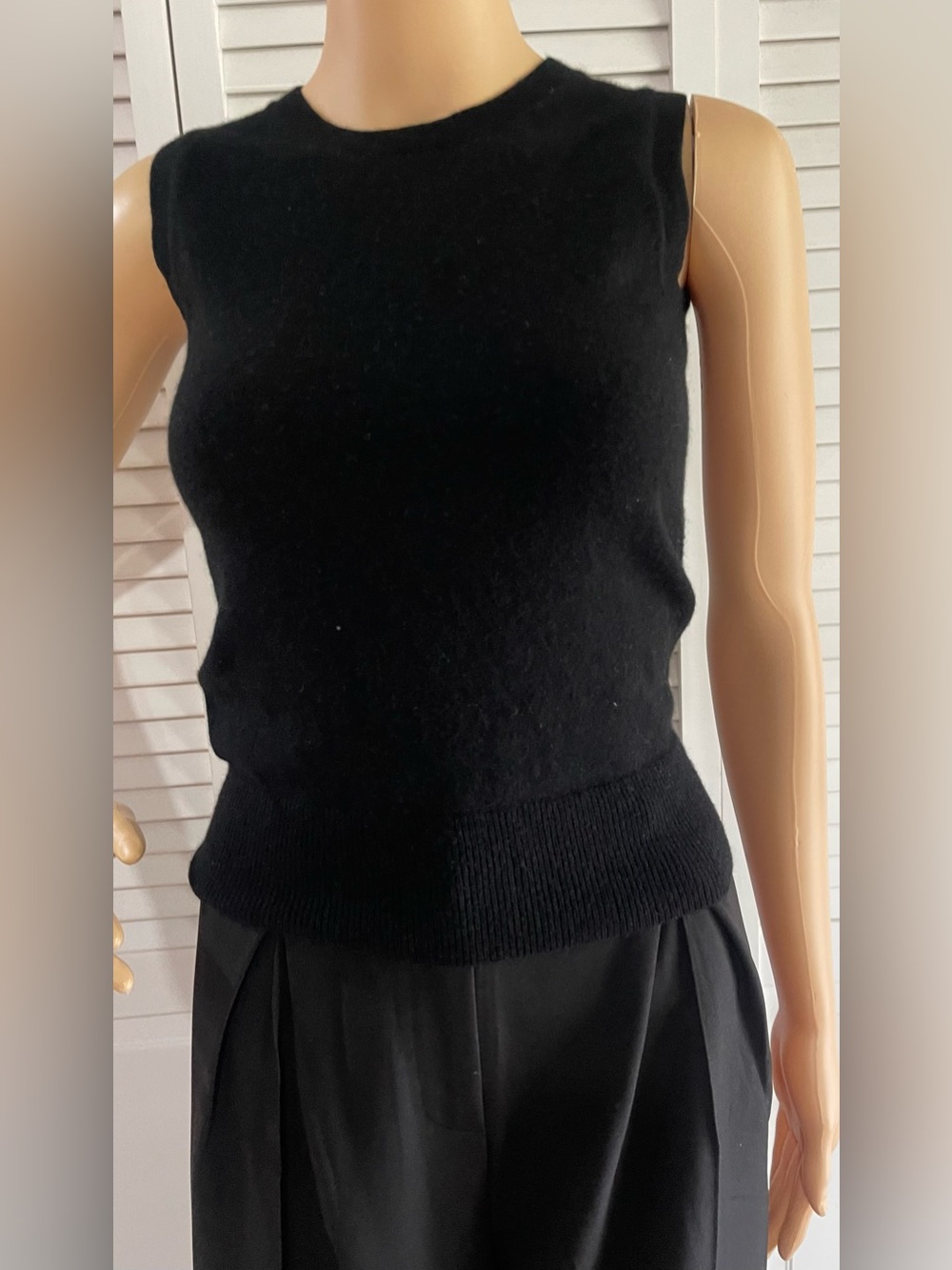 J. Crew Black Sleeveless Knit Tank Top